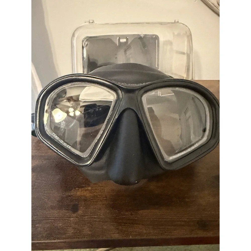 TUSA Freedom Ceos M212 Dive Mask Scuba Snorkel Goggles w Case